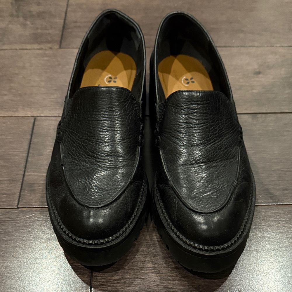 Classic Black Leather Lugsole Loafers